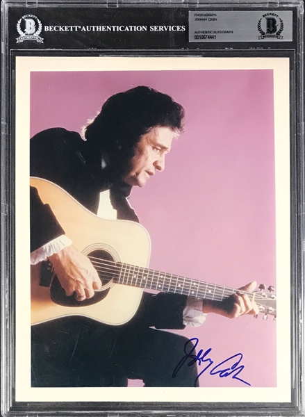 Johnny Cash Signed Publicity Photo – Encapsulated by Beckett Authentic