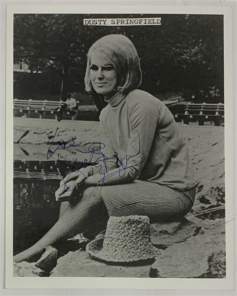 Dusty Springfield Signed 8 x 10 Inch Photo