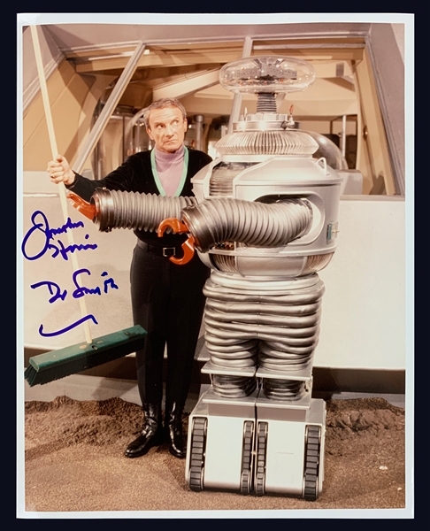 Jonathan Harris Signed 8 x 10 Photo as “Dr. Smith” from <em>Lost in Space</em>
