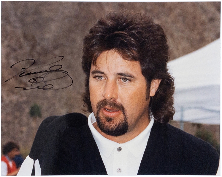 Vince Gill Signed 8 x 10 Photo (BAS)