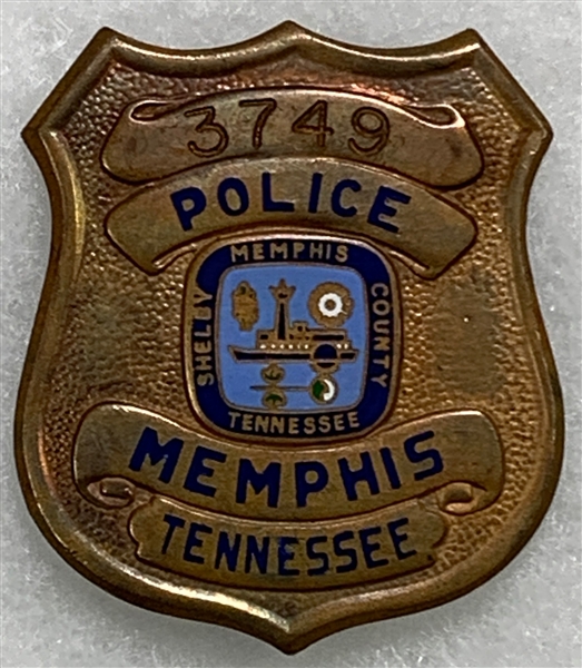 Elvis Presley Owned “Memphis Police” Badge – Gifted to His Cousin Patsy Presley