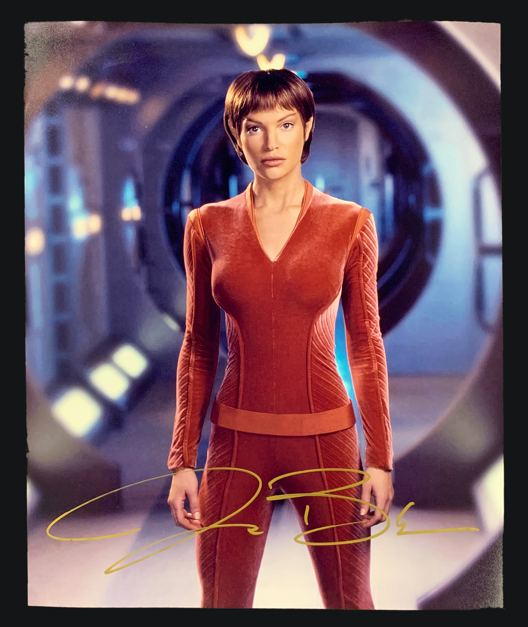 Lot Detail - Jolene Blalock Signed 8 x 10 Photo as â€œT'Polâ€ from <em>Star  Trek Enterprise</em> (BAS)
