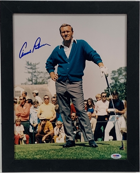 Arnold Palmer Signed Photo in Framed Display (BAS)