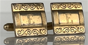 Elvis Presley Owned 1950s "E" Monogrammed Gold Cufflinks Gifted to His Cousin Patsy Presley