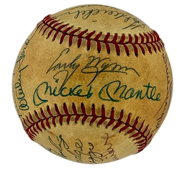 Hall of Famers Signed Baseball (20 Signatures) with Joe DiMaggio and Mickey Mantle (BAS)