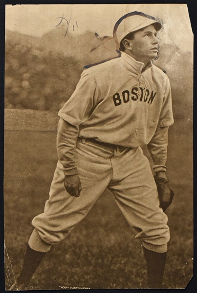 1909 <em>Boston Herald</em> Supplement of Harry Hooper Used as a News Service Photo (Hoopers “Rookie” Card)