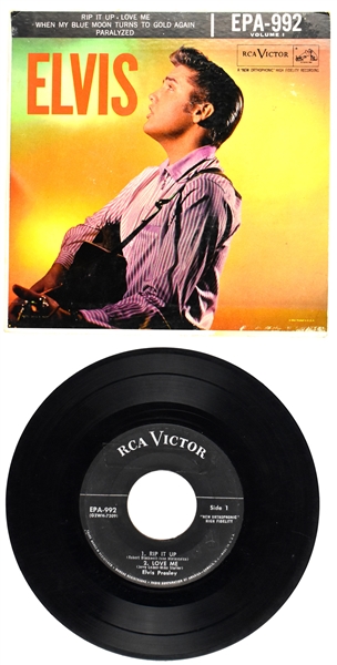 1956 Elvis Presley RCA Victor 45 RPM EP  “NO DOG” Variation <em>Elvis Volume I</em> (EPA 992)