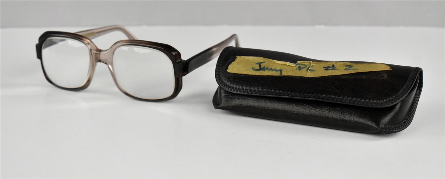 1995 Jerry Seinfeld Oversized Prop Glasses From <em>Seinfeld</em> Episode “The Gum” Plus “Table Draft” Script of the Episode