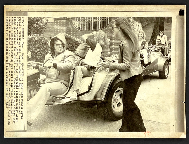 1971 Elvis Presley News Service Wire Photo Taken September 15, 1975, On His Three Wheeled Motorcycle at The Graceland Gates