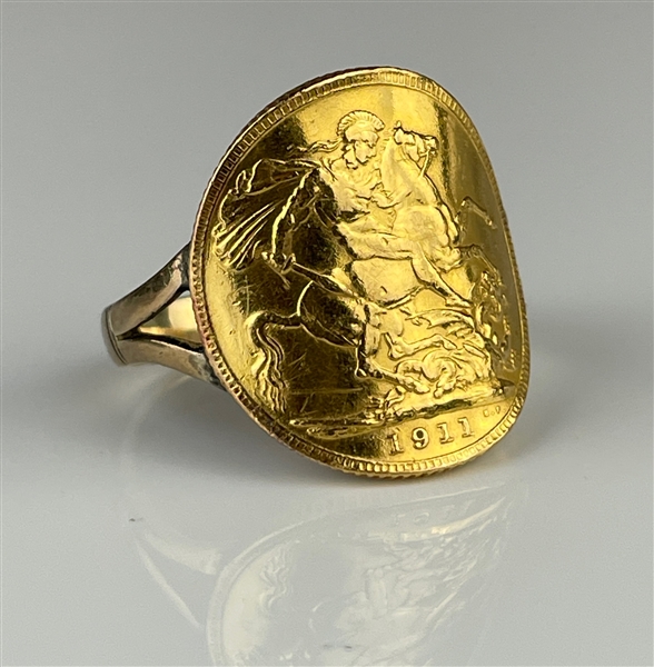 Elvis Presley Owned Gold Coin Ring (British Gold Sovereign) Given to Graceland Maid Nancy Rooks