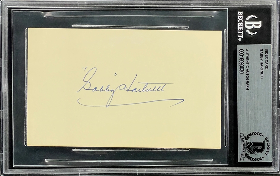 Gabby Hartnett Signed Index Card (BAS)