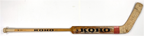 Jacques Cloutier 1989-90 Chicago Blackhawks Team Signed Game Used KOHO Goalie Stick Signed by 21 (BAS)