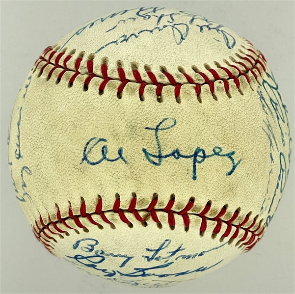 1958 Chicago White Sox Team Signed Baseball (28 Signatures) (Beckett)