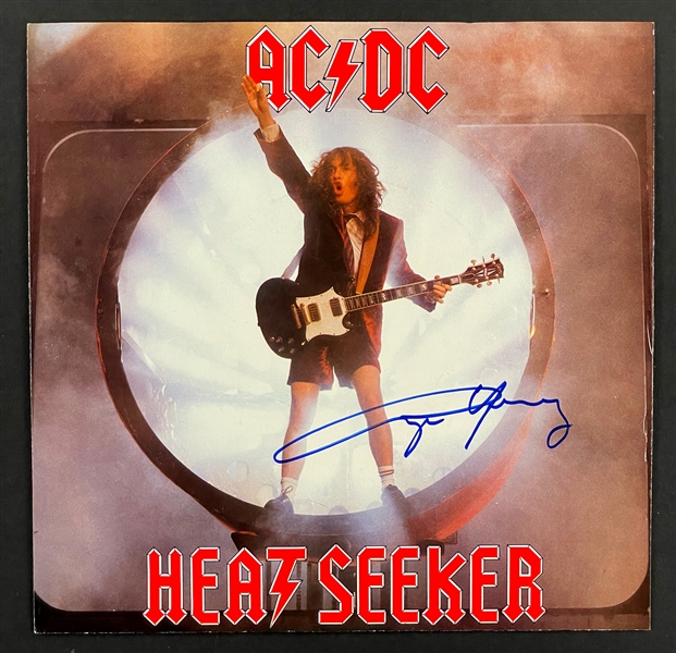 Angus Young Signed <em>Heatseeker</em> Single (Beckett)