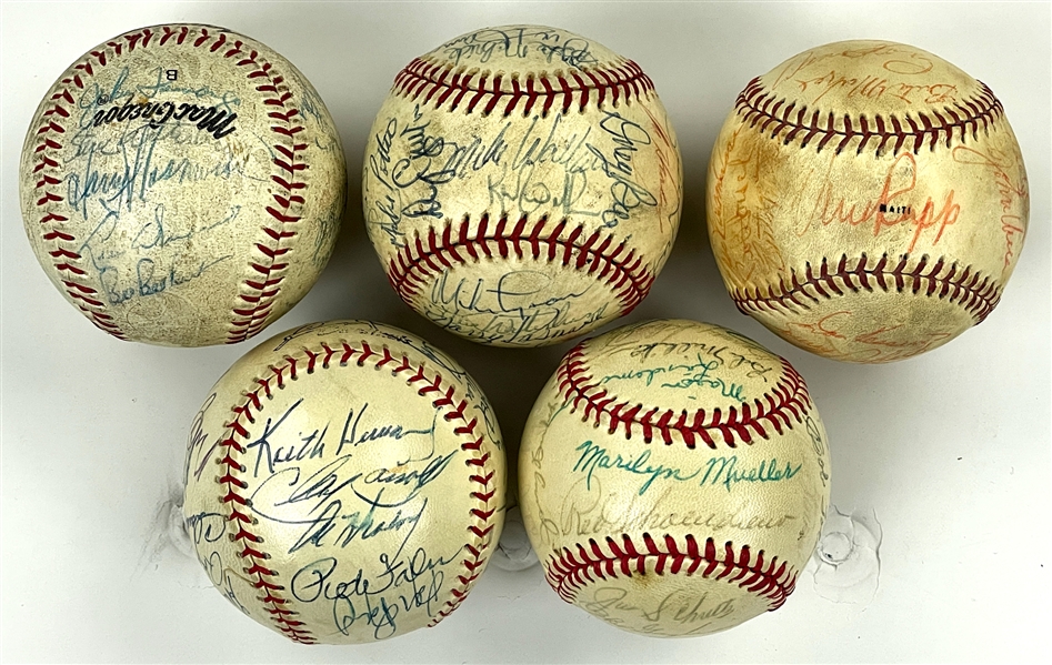 1960s -1970s St. Louis Cardinals Team Signed Baseball Collection of 5 (Beckett)