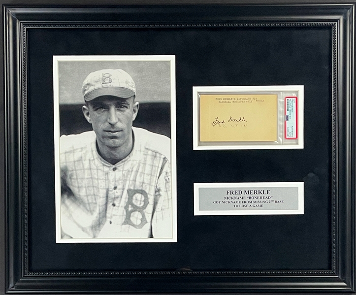 Fred Merkle Signed Index Card (PSA/DNA Encapsulated) in Framed Display