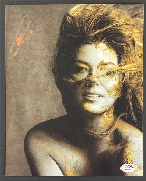 Shania Twain Signed 8x10 Photo (PSA/DNA)