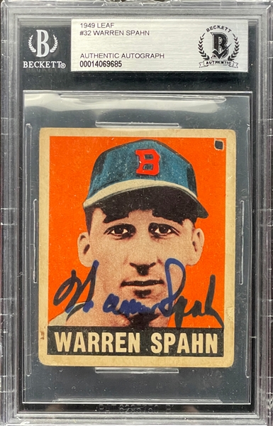 1948 Leaf #32 Warren Spahn Signed Card - Encapsulated Beckett Authentic