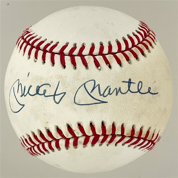Mickey Mantle Single Signed Baseball (PSA/DNA)