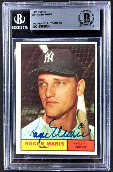 1961 Topps #2 Roger Maris Signed Card (Encapsulated Beckett Authentic)