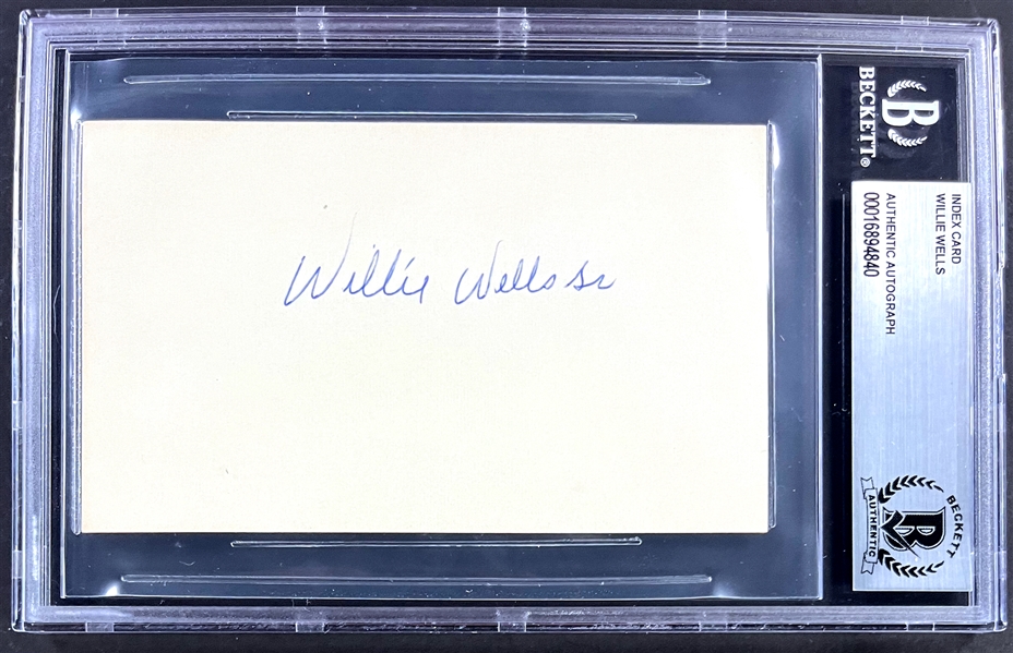 Willie Wells Signed Index Card  (Encapsulated Beckett Authentic)