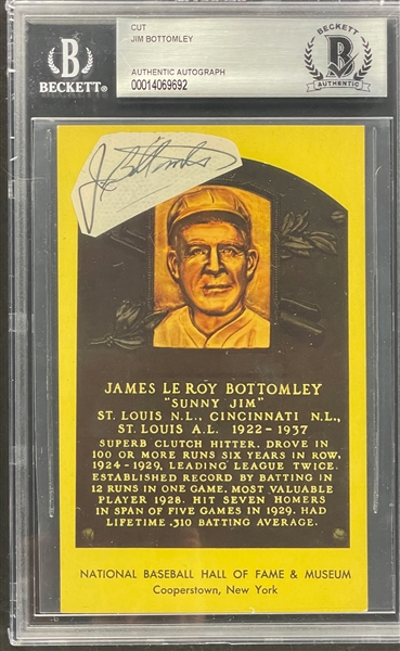 Jim Bottomley Cut Signature on Yellow Hall of Fame Plaque Encapsulated Beckett Authentic
