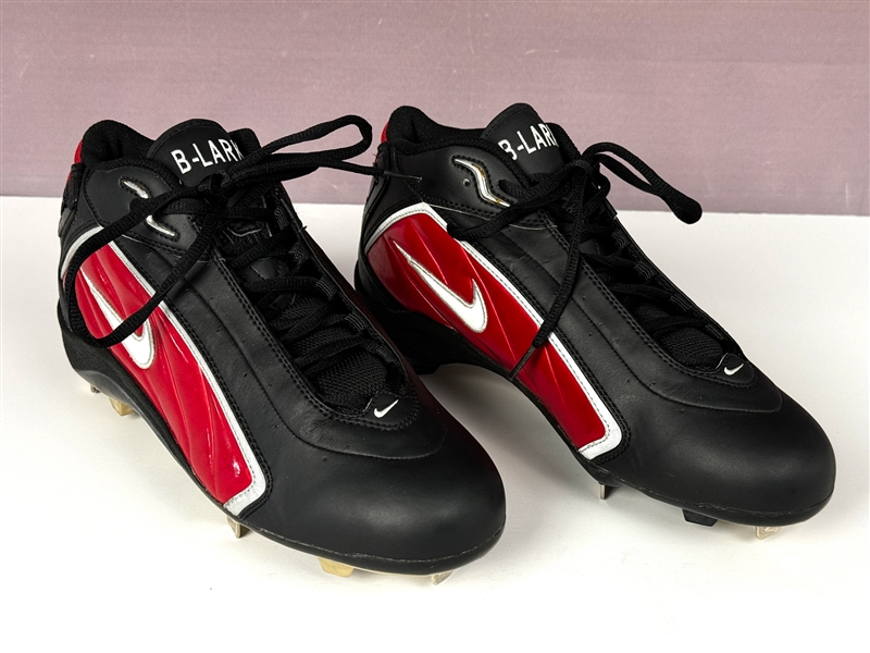 Barry Larkin Cincinnati Reds Game Issued Nike Baseball Cleats Given to Teammate Juan Castro