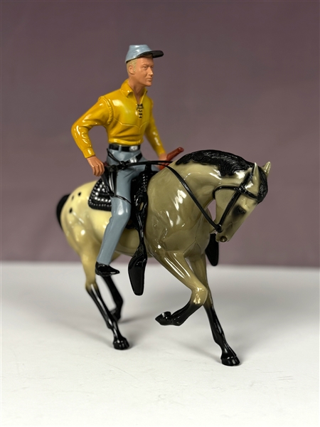 1961 "Johnny Yuma" <em>The Rebel</em> Western Hartland Statue - Incl. Complete Accessories