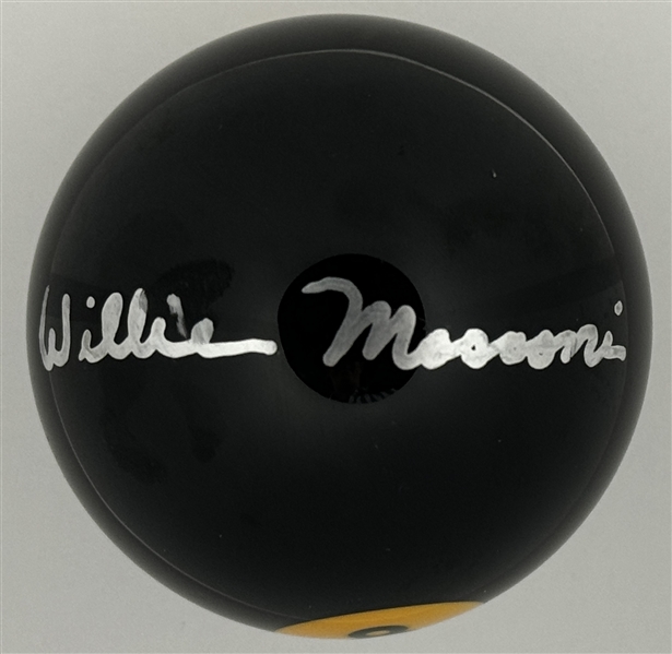 Willie Mosconi Signed Eight Ball (Beckett Authentic)