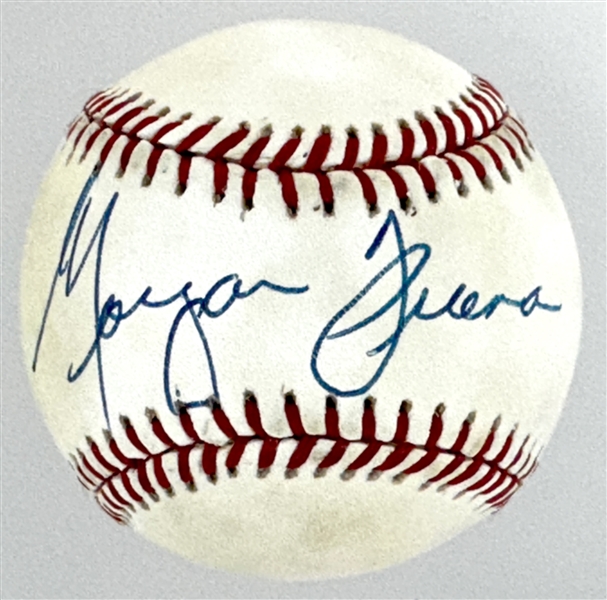 Morgan Freeman Single Signed Baseball (Beckett Authentic)