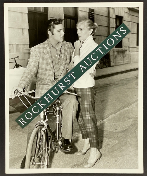 1957 Elvis Presley Original News Service Photograph on Set of <em>Loving You</em> with Co-Star Lizbeth Scott