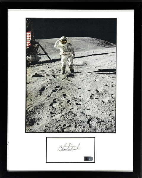 Apollo 16 Astronaut Charles Duke Signed Index Card in Moonwalk Photo Display (AI Verified)