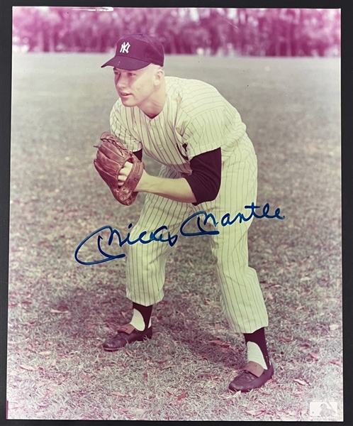 Mickey Mantle Signed 8x10 Photo (Beckett Authentic)