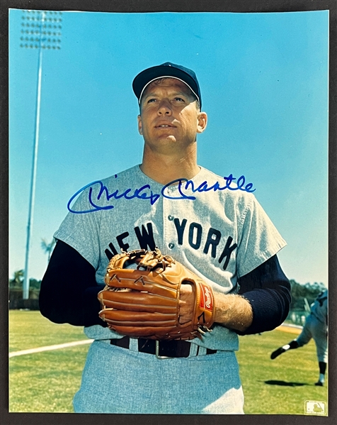Mickey Mantle Signed 8x10 Photo (Beckett Authentic)
