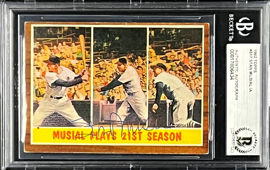 Stan Musial Signed 1962 Topps #317 “Musial Plays 21st Season” (Encapsulated Beckett Authentic)