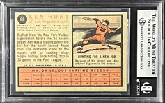 1962 Topps #68 Ken Hunt Signed Card (Encapsulated Beckett Authentic)