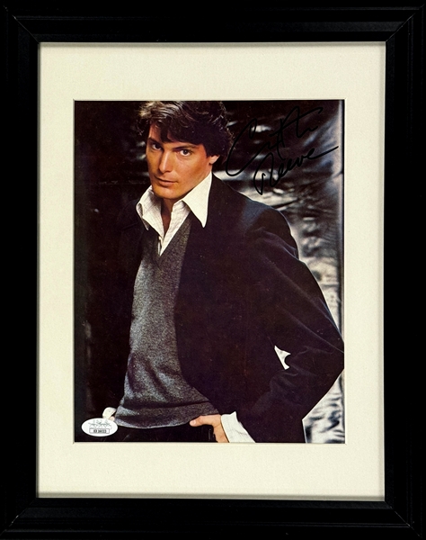 Christopher Reeve Signed 8 x 10 Photo (JSA)