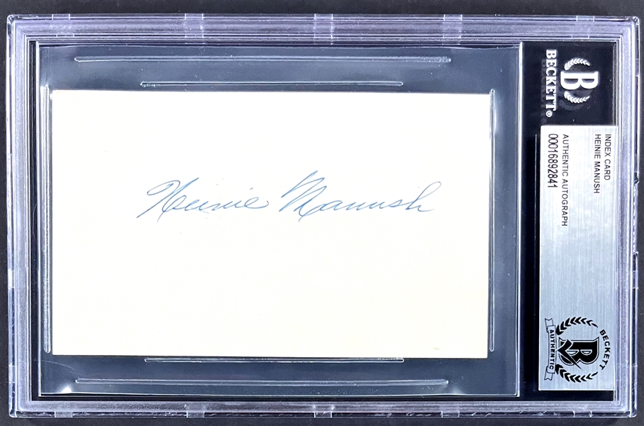 Heinie Manush Signed Index Card  (Encapsulated Beckett Authentic)