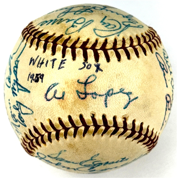 1959 Chicago White Sox AL Champions Team Signed Baseball (26 signatures) (Beckett Authentic)
