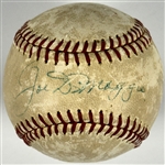 Joe DiMaggio Vintage Single Signed Baseball (Beckett Authentic) 