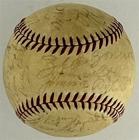1935 Chicago White Sox Team Signed Baseball (23 Signatures) Incl. Luke Appling, Ted Simmons and Ted Lyons (Beckett Authentic)