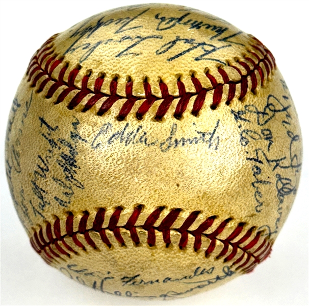 1946 Chicago White Sox Team Signed Baseball Incl. Ted Lyons and Luke Appling (28 Signatures) (Beckett Authentic)
