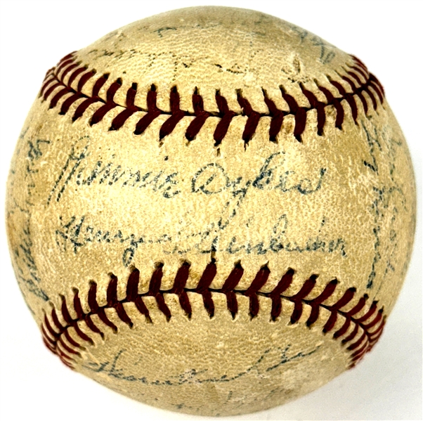 1939 Chicago White Sox Team Signed Baseball (23 Signatures) (Beckett Authentic)