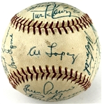 1962 Chicago White Sox Team Signed Baseball (30 Signatures) (Beckett Authentic)