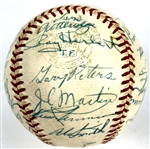 1962 Chicago White Sox Team Signed Baseball (30 Signatures) (Beckett Authentic)