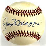 Joe DiMaggio Single Signed Baseball (Beckett Authentic)