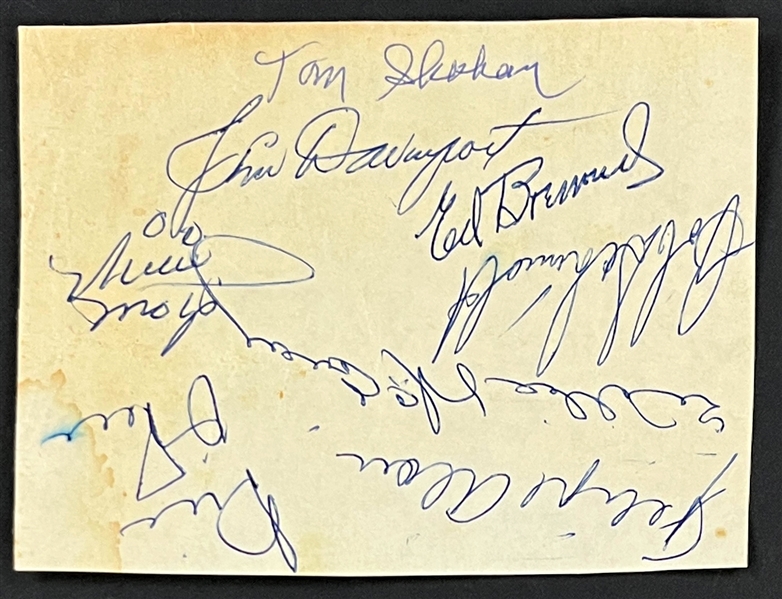 1960 San Francisco Giants Team Signed Sheet Incl. Willie Mays, Willie McCovey and Others (Beckett Authentic)