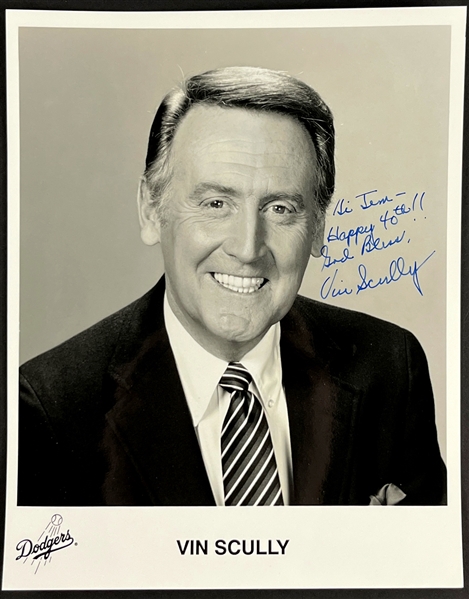 Vin Scully Signed 8x10 Dodgers Photo (Beckett Authentic)
