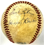 1977 World Series Warm Up Baseball Signed by Reggie Jackson (Beckett Authentic)